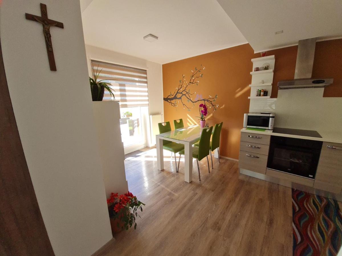Gostilna S Prenocisci Pav Hotel Rakek Exterior foto