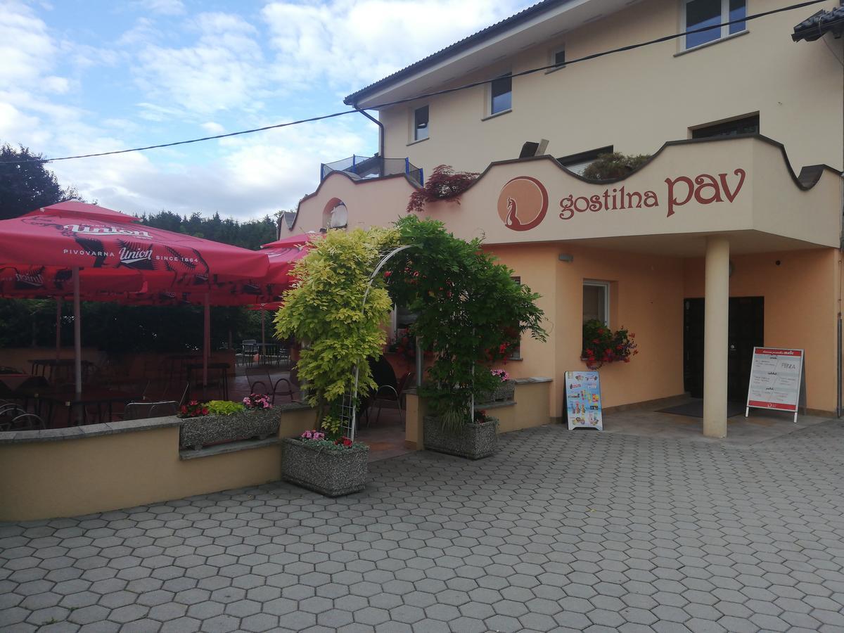 Gostilna S Prenocisci Pav Hotel Rakek Exterior foto