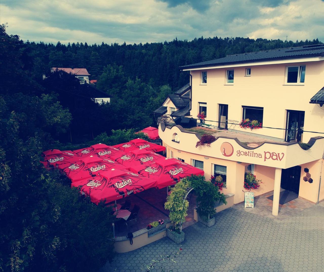 Gostilna S Prenocisci Pav Hotel Rakek Exterior foto